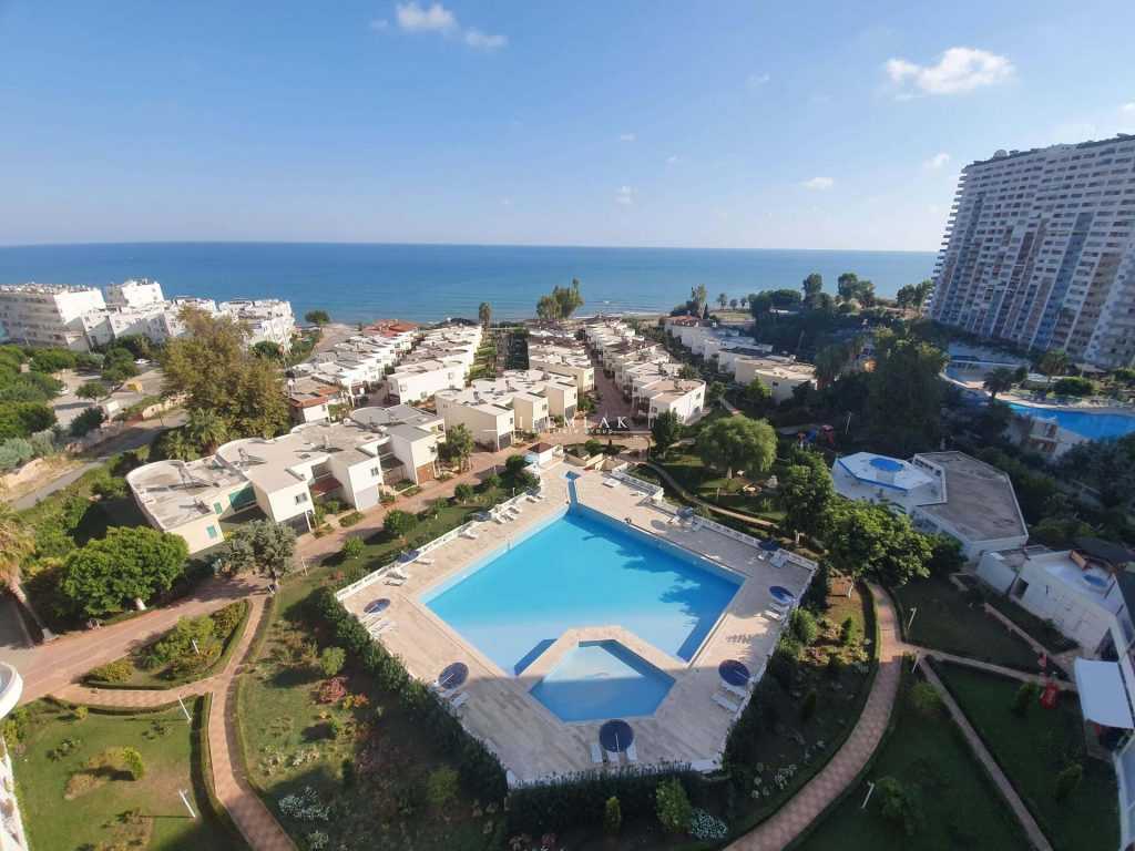 ERDEMLİ TÖMÜKTE CLUP LİDO SİTESİNDE SATILIK 4+1 DAİRE