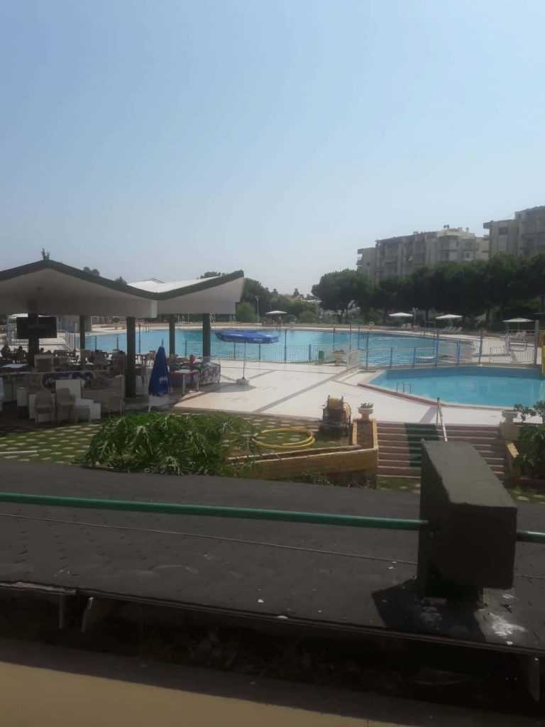 MERSİN ERDEMLİ ALTIN SAHİL 1+1 EŞYALI SATILIK DAİRE