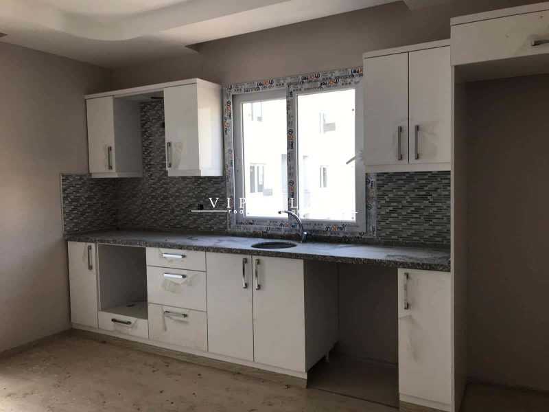 ERDEMLİ ALATA MAHALLESİNDE DEBİ AKADEMİ KARŞISI ACİL SATILIK 3+1 SIFIR DAİRE