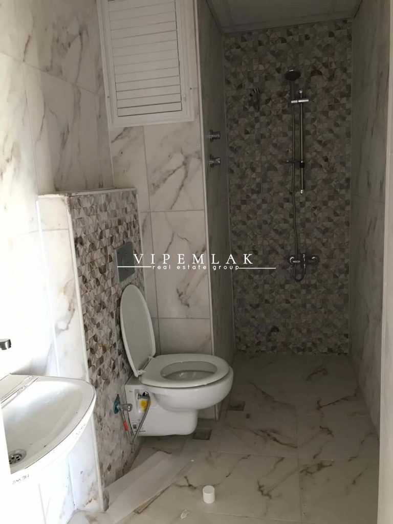 ERDEMLİ ALATA MAHALLESİNDE DEBİ AKADEMİ KARŞISI ACİL SATILIK 3+1 SIFIR DAİRE