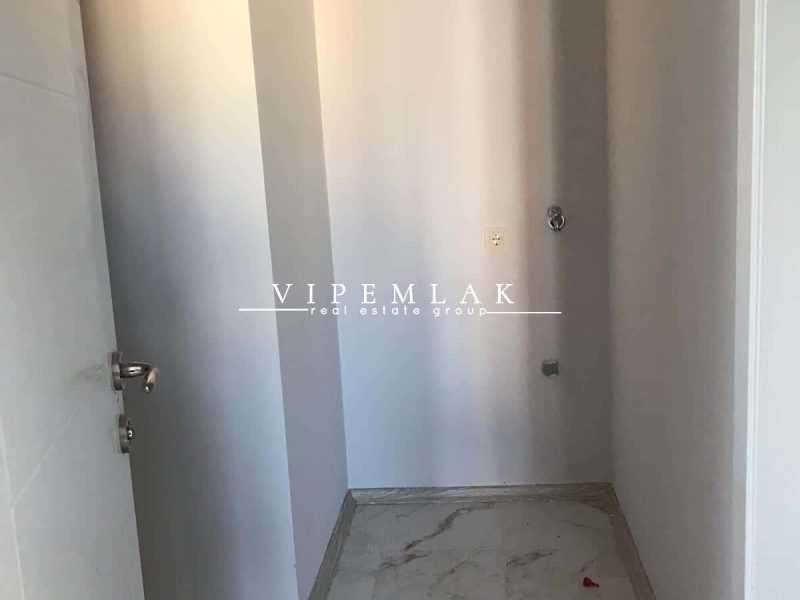 ERDEMLİ ALATA MAHALLESİNDE DEBİ AKADEMİ KARŞISI ACİL SATILIK 3+1 SIFIR DAİRE