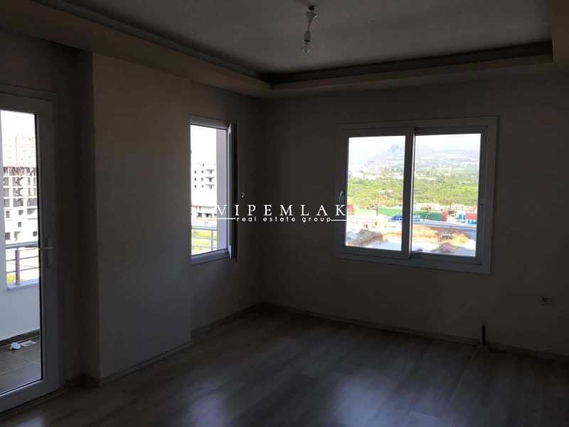 ERDEMLİ ALATA OĞLAKKAYA İNŞAATTA ACİL SATILIK 3+1 LÜX DAİRE