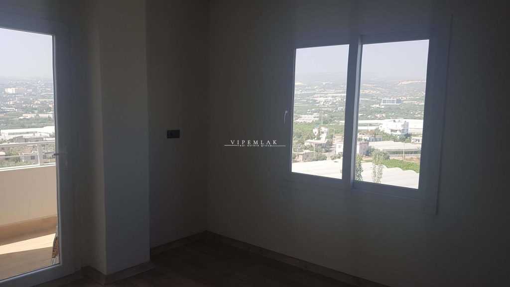 ERDEMLİ TÜRBE MAHALLESİ TAPU CİVARI ACİL SATILIK BAĞIMSIZ MUTFAK 3+1 DAİRE