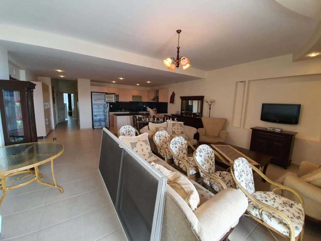 QUEENABA SİTESİNDE ŞAHANE MANZARALI ÖN BLOKLARDA SATILIK 3+1 DAİRE