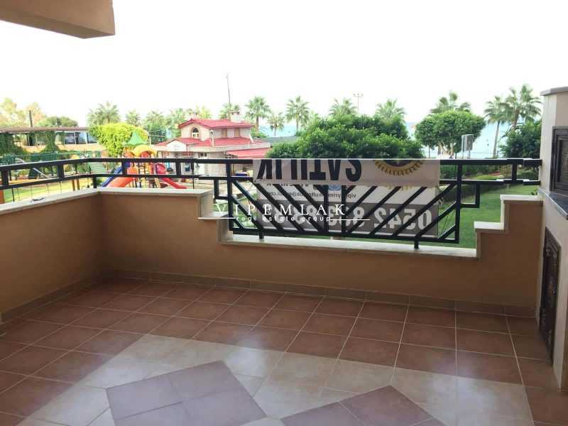 ÇEŞMELİ LİPARİS 3 SİTESİ EŞYALI SATILIK 3+1 UYGUN FİYATLI DAİRE