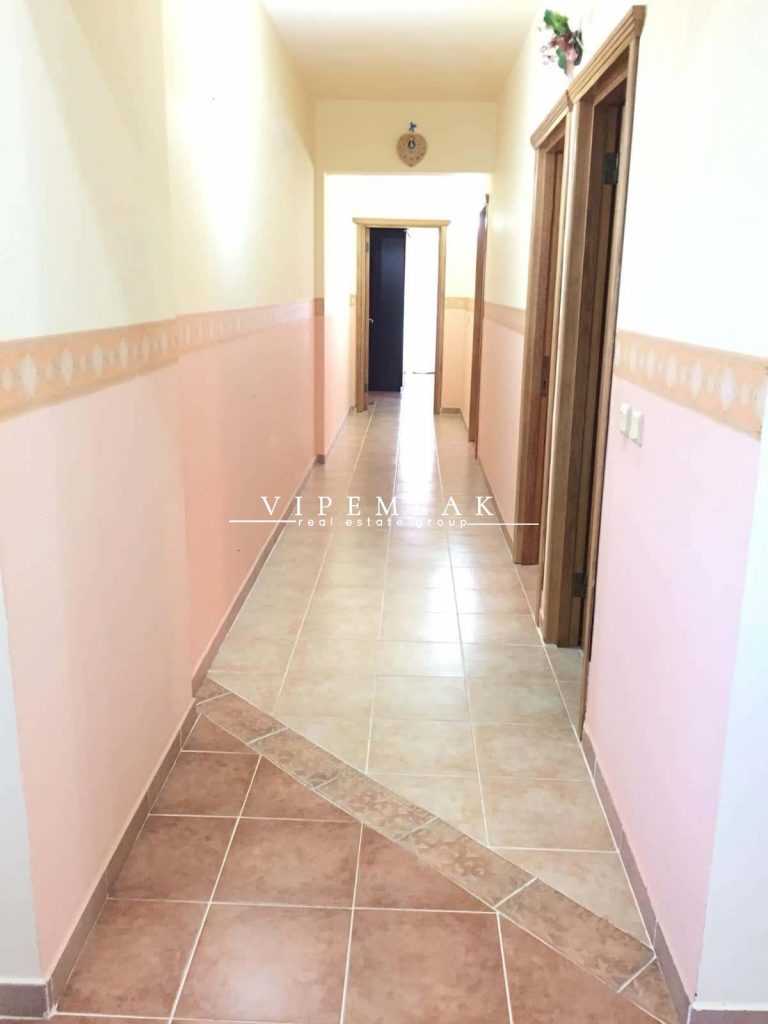 ÇEŞMELİ LİPARİS 3 SİTESİ EŞYALI SATILIK 3+1 UYGUN FİYATLI DAİRE