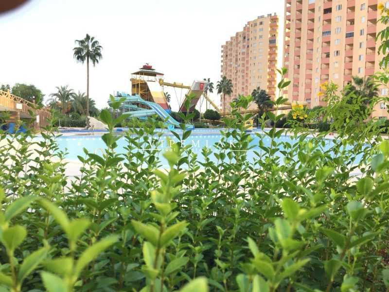 ÇEŞMELİ LİPARİS 3 SİTESİ EŞYALI SATILIK 3+1 UYGUN FİYATLI DAİRE