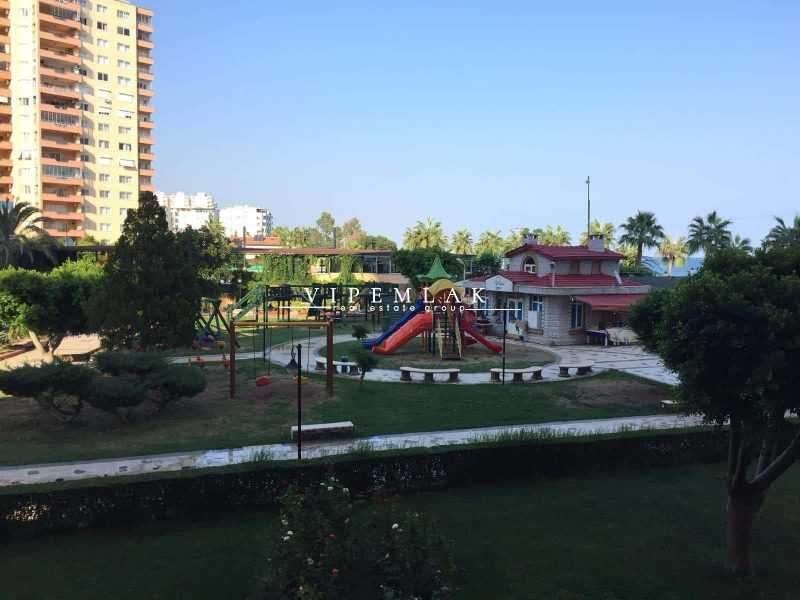 ÇEŞMELİ LİPARİS 3 SİTESİ EŞYALI SATILIK 3+1 UYGUN FİYATLI DAİRE