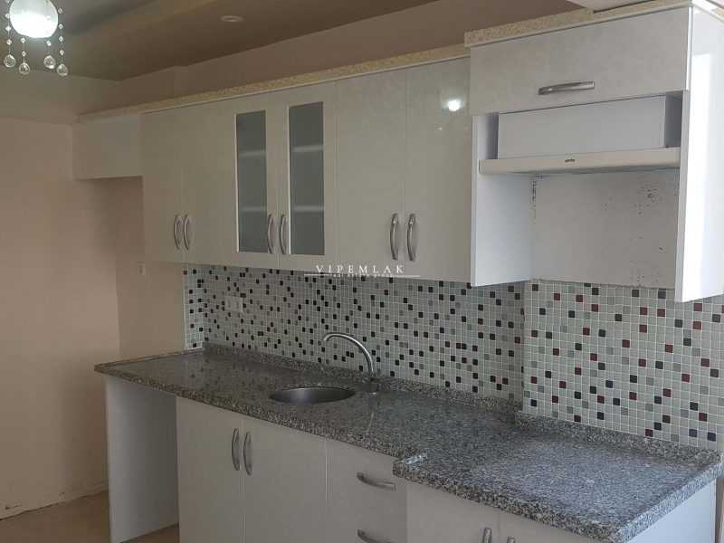 ERDEMLİ MERKEZ 2+1 EŞYASIZ KİRALIK DAİRE