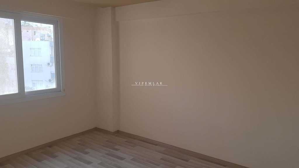 ERDEMLİ MERKEZ 2+1 EŞYASIZ KİRALIK DAİRE