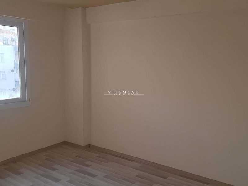 ERDEMLİ MERKEZ 2+1 EŞYASIZ KİRALIK DAİRE