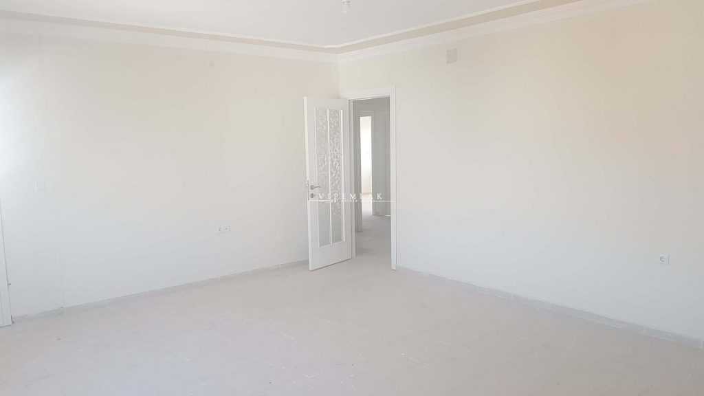 ERDEMLİ CARREFOURSA KARŞISI ALATA APARTMANI ACİL SATILIK 3+1 SIFIR DAİRE