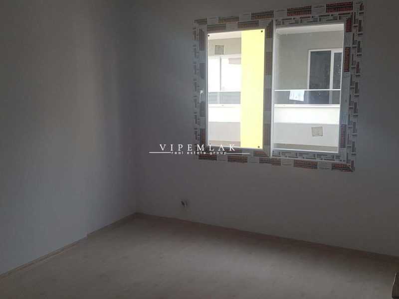 ERDEMLİ MERKEZ 2+1 AMERİKAN MUTFAK ACİL SATILIK SIFIR DAİRE