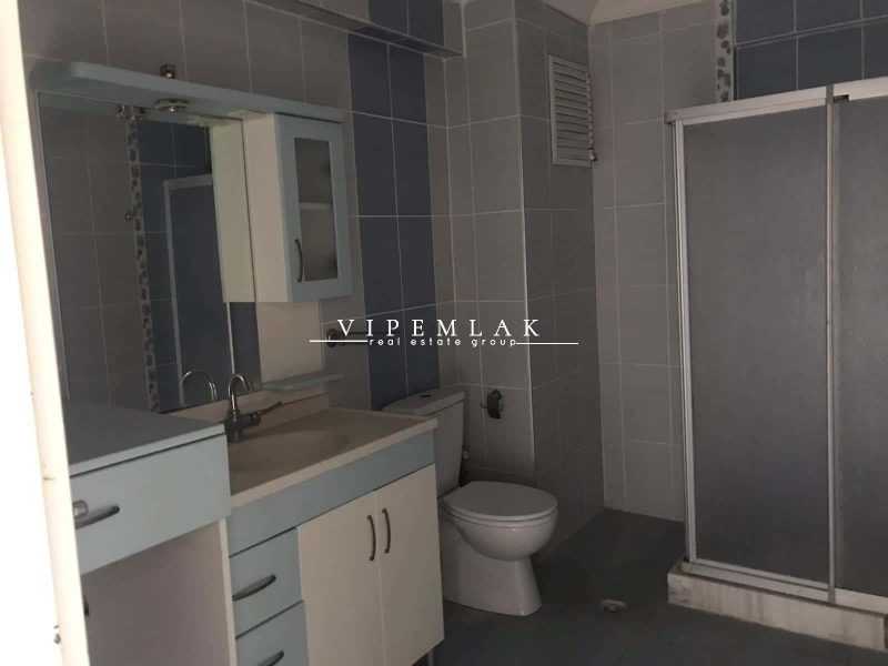 Davultepe Vivaldi Sitesinde Deniz Manzaralı 3+1 Bağımsız Mutfak Satılık Daire