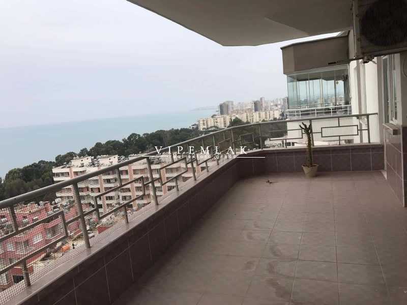Davultepe Vivaldi Sitesinde Deniz Manzaralı 3+1 Bağımsız Mutfak Satılık Daire