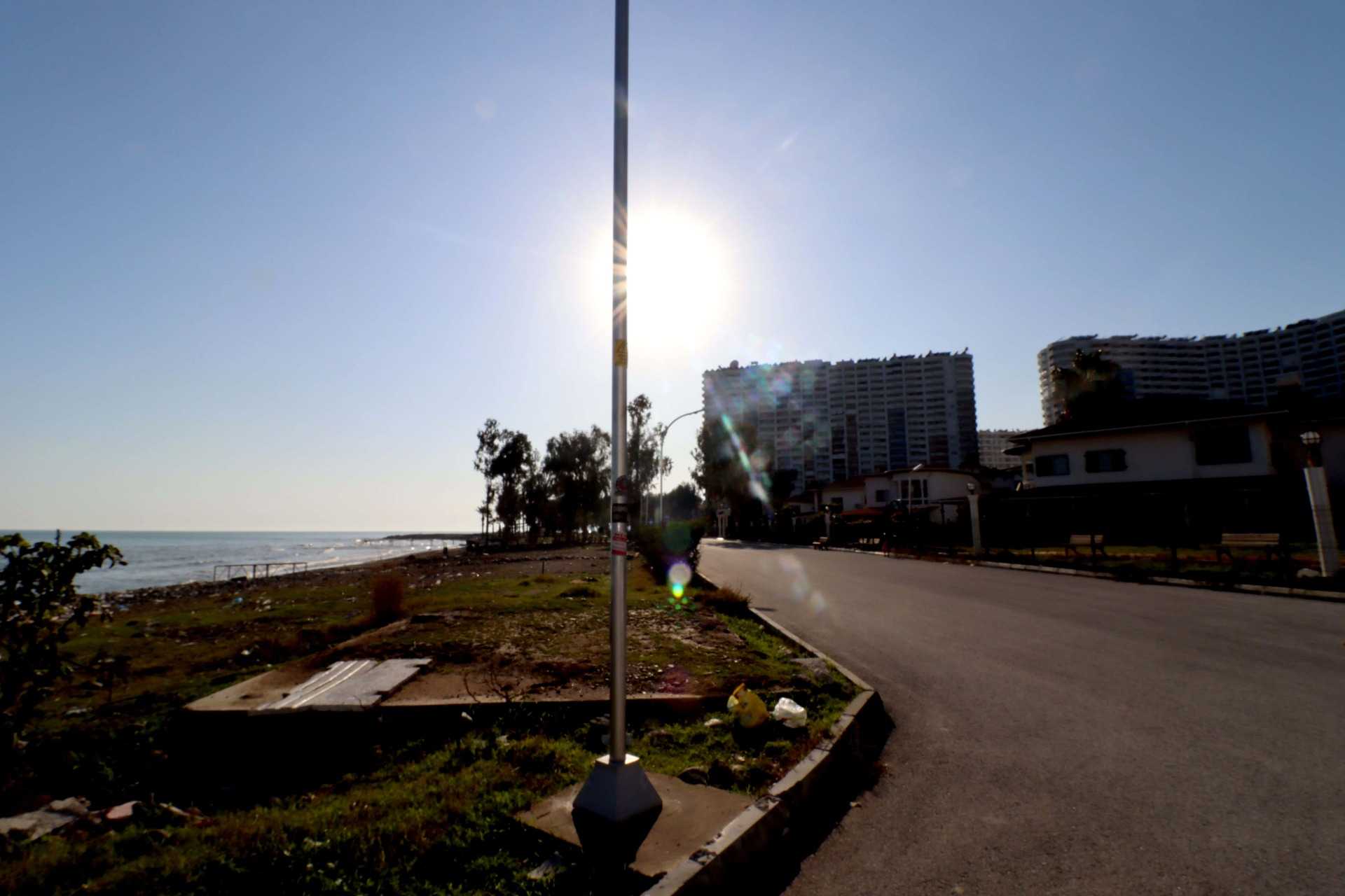 Tömük Güneykent Beach Complex 2 + 1 Dublex Apartment in a Beachfront Complex