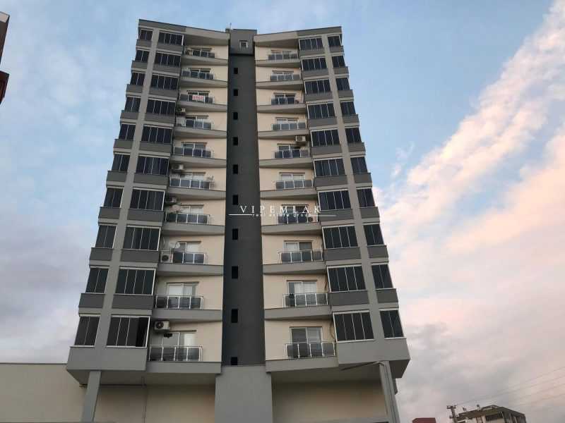 erdemli akdeniz mahallesinde hacı ömer serin sitesinde 3+1 bağımsız mutfak satılık daire