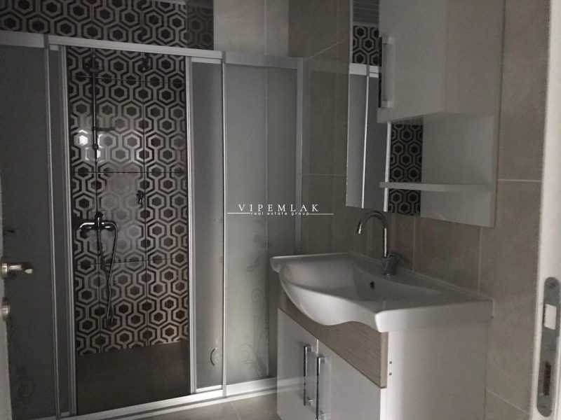 erdemli akdeniz mahallesinde hacı ömer serin sitesinde 3+1 bağımsız mutfak satılık daire