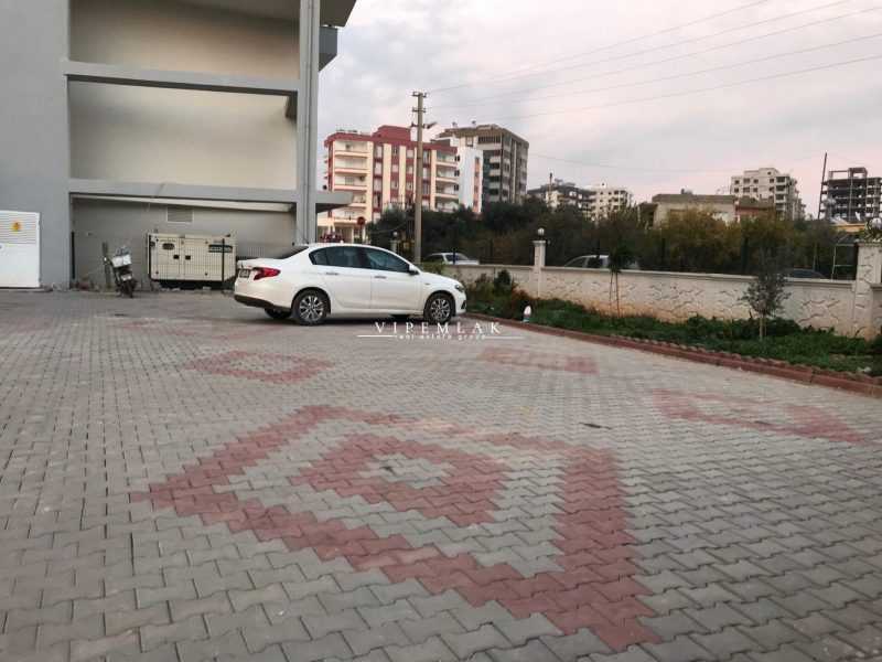 erdemli akdeniz mahallesinde hacı ömer serin sitesinde 3+1 bağımsız mutfak satılık daire