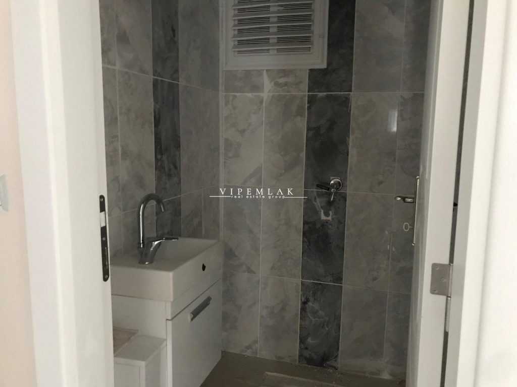 erdemli alata mahallesinde sahil yolunda 2+1 satılık daire
