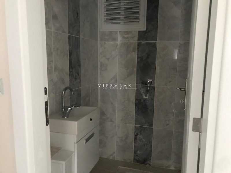 erdemli alata mahallesinde sahil yolunda 2+1 satılık daire