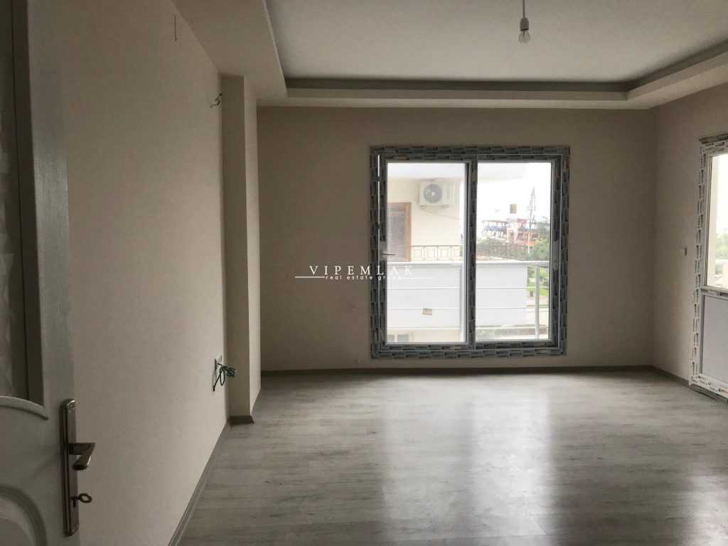 erdemli alata mahallesinde sahil yolunda 2+1 satılık daire