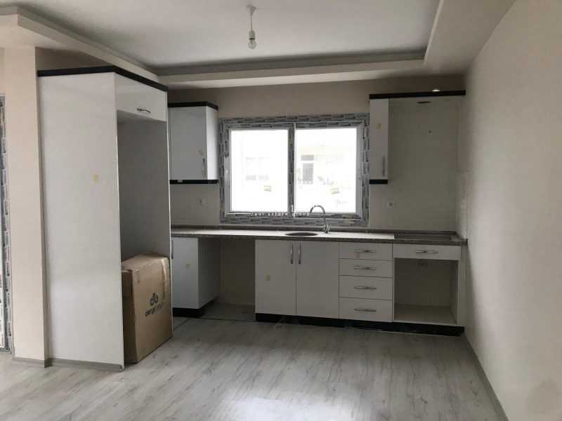 erdemli alata mahallesinde sahil yolunda 2+1 satılık daire