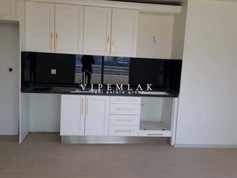 Erdemli Tömük Class Sitesinde Havuzlu 2+1 Satılık Daire