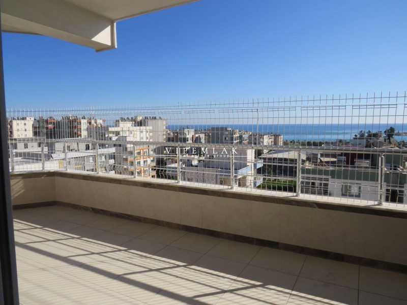 Erdemli Alata Merin Tur 3 Sitesinde Deniz Manzaralı 4+1 Bağımsız Mutfak Satılık Daire