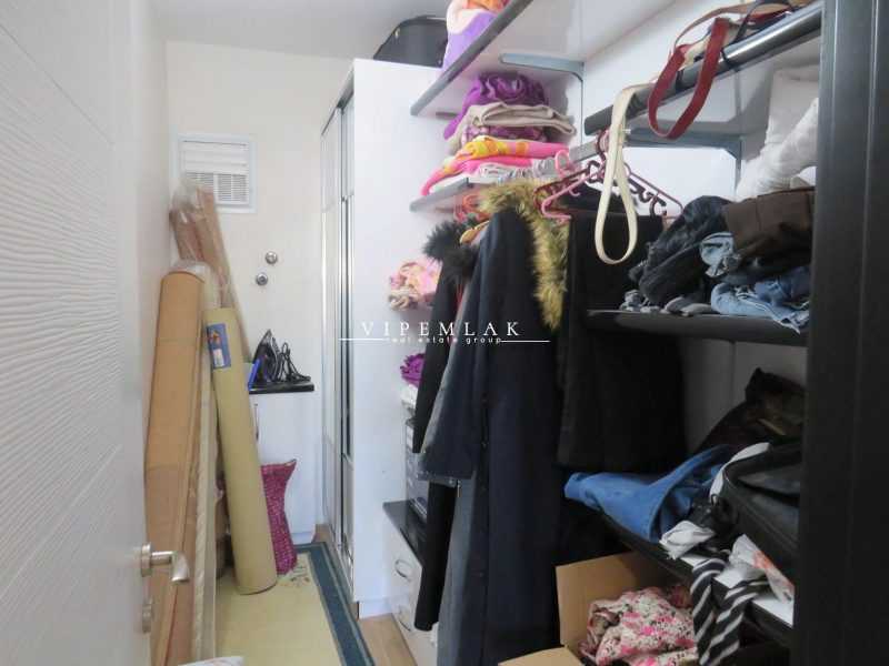 Erdemli Alata Merin Tur 3 Sitesinde Deniz Manzaralı 4+1 Bağımsız Mutfak Satılık Daire