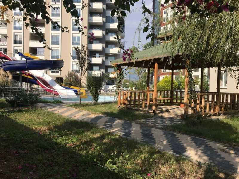 mezitli tece kybele court sitesinde 2+1 satılık daire
