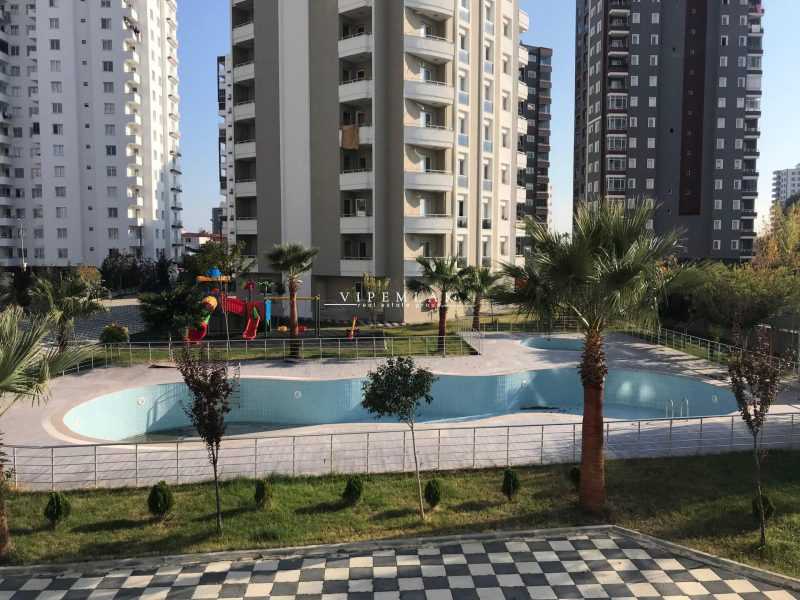 mezitli tece kybele court sitesinde 2+1 satılık daire