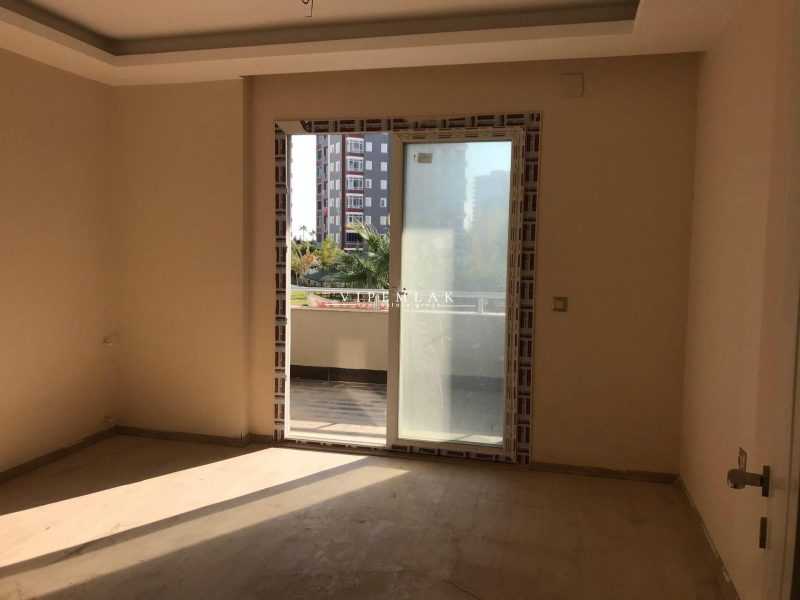 mezitli tece kybele court sitesinde 2+1 satılık daire