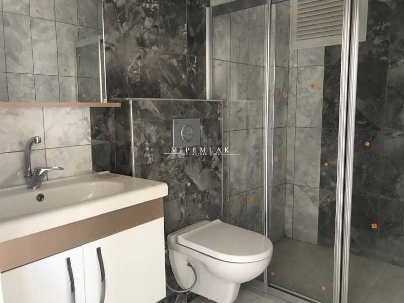 mezitli tece akşahin sitesinde havuzlu 2+1 satılık lüks daire