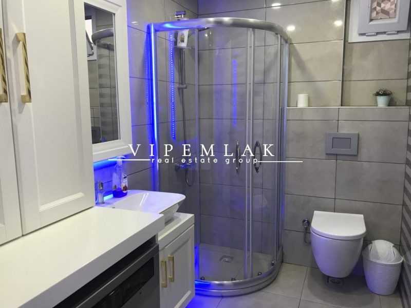 Tömük Class Sitesinde Deniz Manzaralı Eşyalı 2+1 Satılık Daire FIRSAT