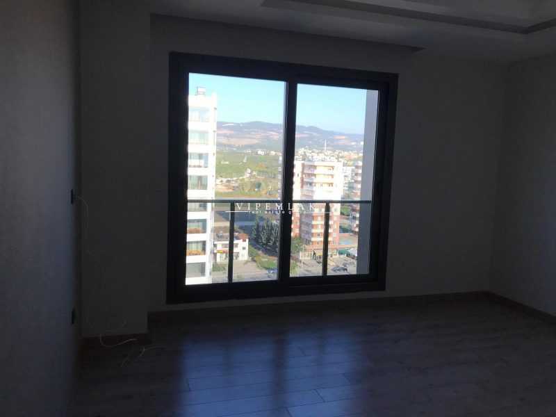 DAVULTEPE’ DE TURKUAZ ATLANTİS SİTESİNDE LEBİDERYA 4+1 SATILIK LÜKS DAİRE