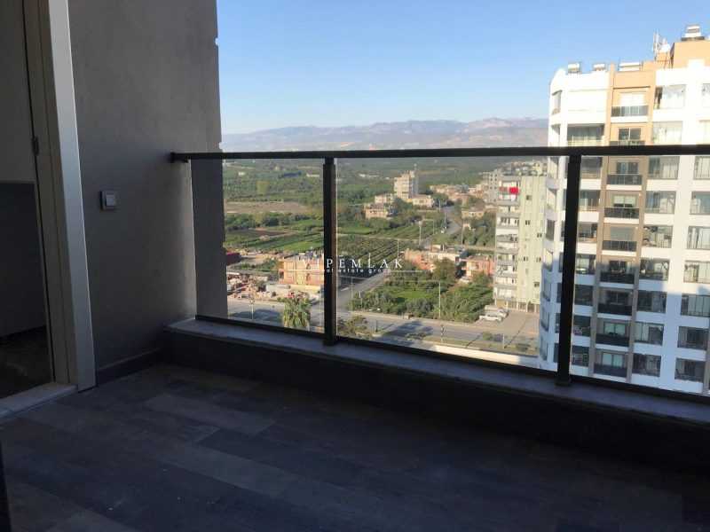 DAVULTEPE’ DE TURKUAZ ATLANTİS SİTESİNDE LEBİDERYA 4+1 SATILIK LÜKS DAİRE