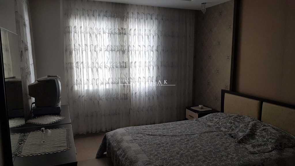TÖMÜK ZİYA ERDEN SİTESİ DENİZE SIFIR FUL EŞYALI 3+1 SATILIK DAİRE