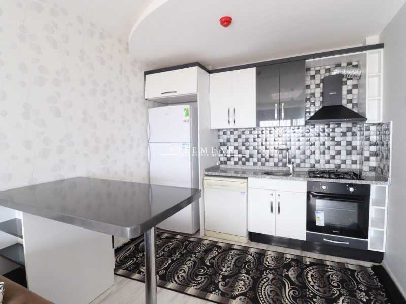 Erdemli Kargıpınarı Heaven Courts Sitesinde 1+1 Yüksek Kat Eşyalı Satılık Daire