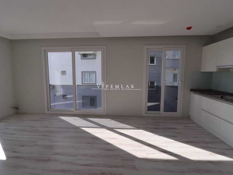 Erdemli Bulvar Yeşilyurt Sitesinde 5+1 Satılık Lüks Daire