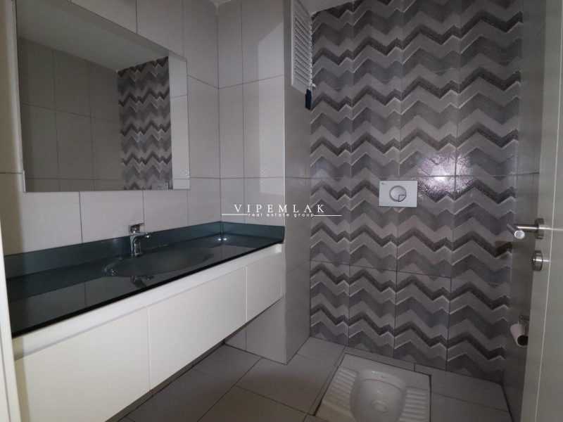Erdemli Bulvar Yeşilyurt Sitesinde 5+1 Satılık Lüks Daire