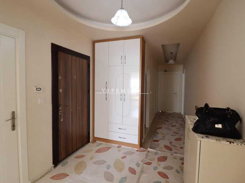 Erdemli Merkez Türbe Caddesi Florya Towers Sitesinde 3+1 Bağımsız Mutfak Satılık Daire