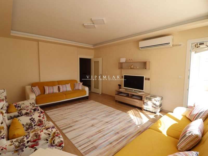 Erdemli Merkez Türbe Caddesi Florya Towers Sitesinde 3+1 Bağımsız Mutfak Satılık Daire