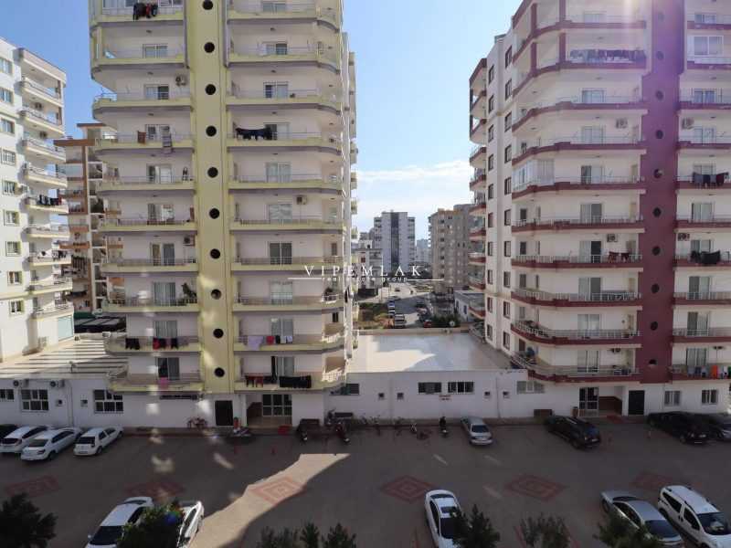 Erdemli Merkez Türbe Caddesi Florya Towers Sitesinde 3+1 Bağımsız Mutfak Satılık Daire