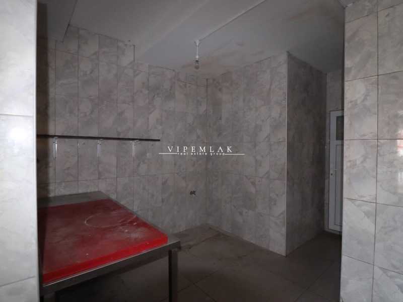 Erdemli Kargıpınarı Anayola Sıfır Her işe Uygun Kiralık Dükkan