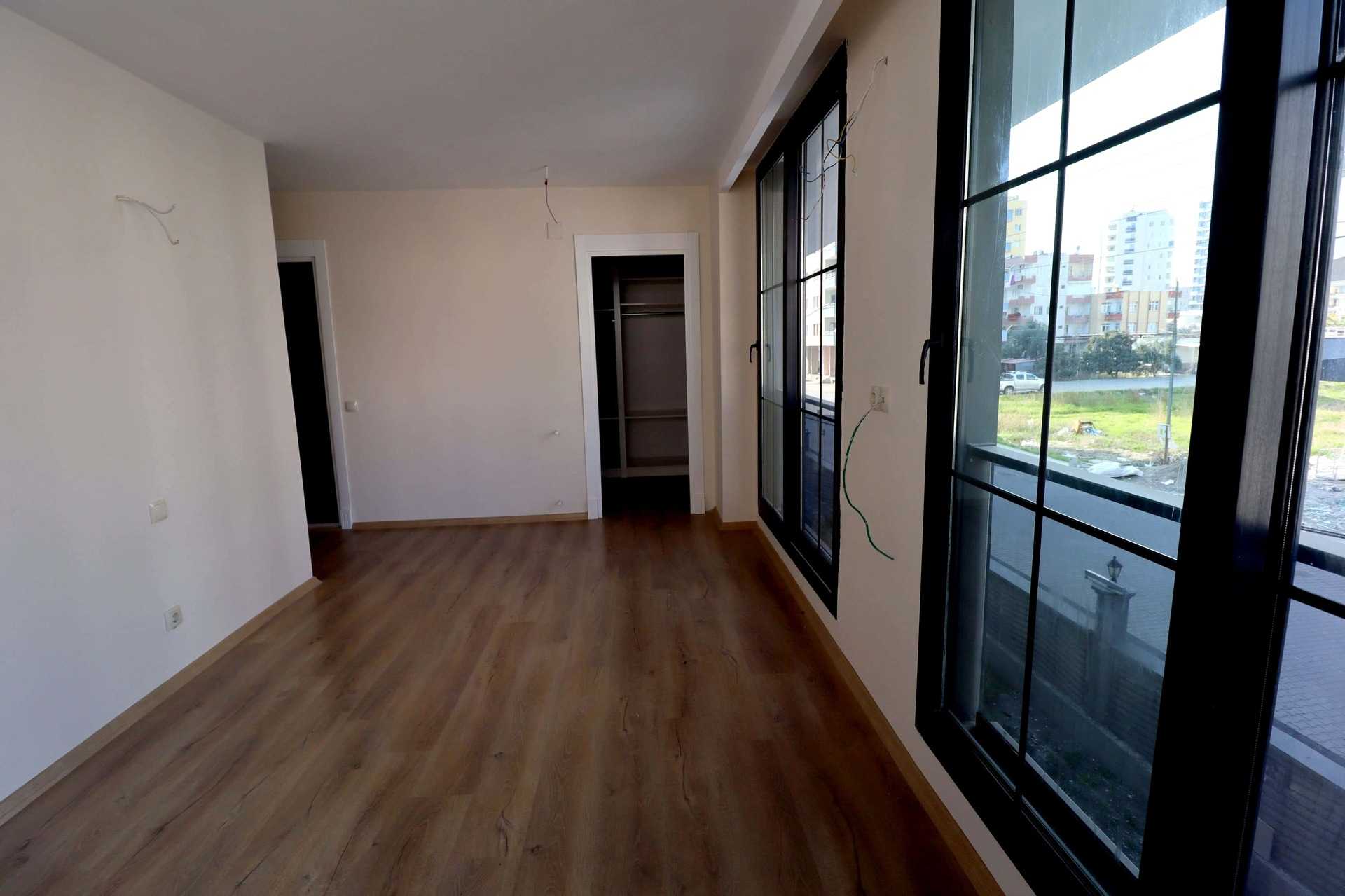 Mersin Erdemli Alata Neighborhood 5 + 1 Luxe duplex appartement te koop