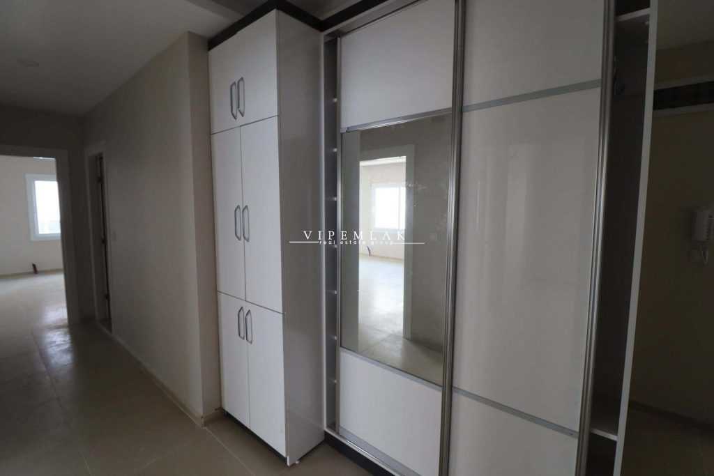 ERDEMLİ ALATA MAHALLESİNDE SATILIK 2+1 DAİRE