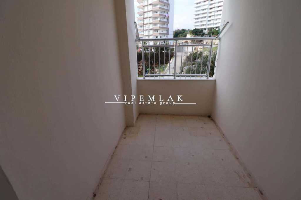 ACIL MERSİN AYAŞTA SATILIK YAZLIK DENİZ MANZARALI DAİRE