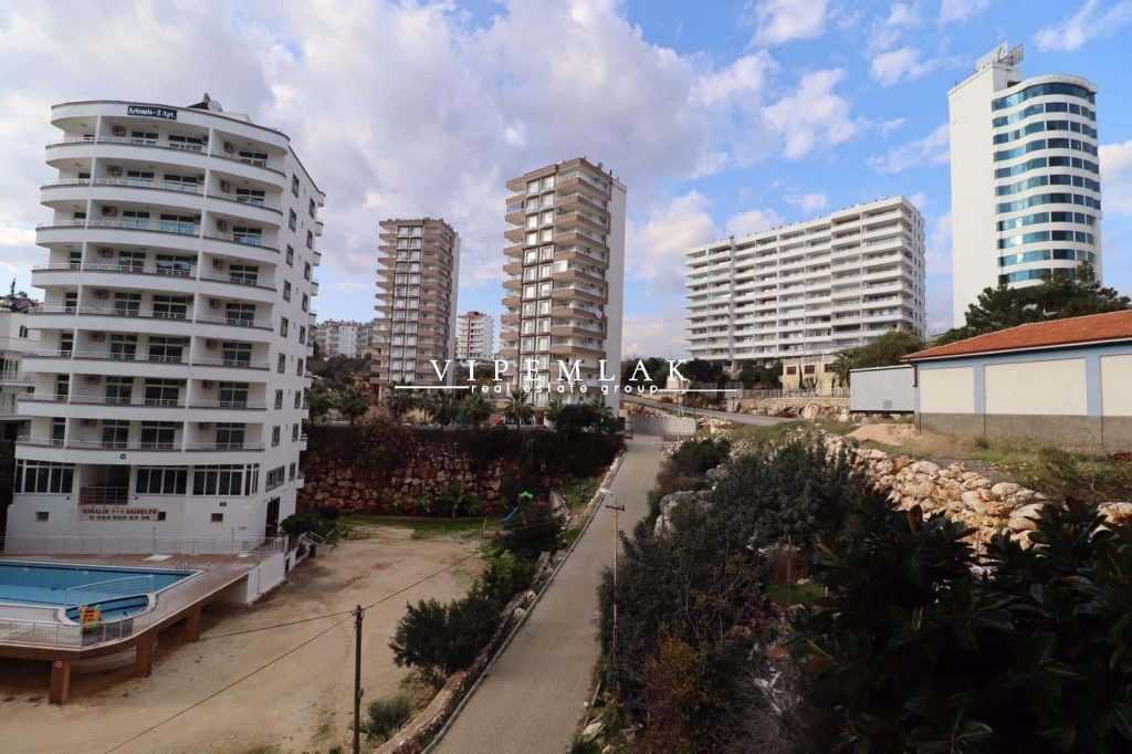 ACIL MERSİN AYAŞTA SATILIK YAZLIK DENİZ MANZARALI DAİRE