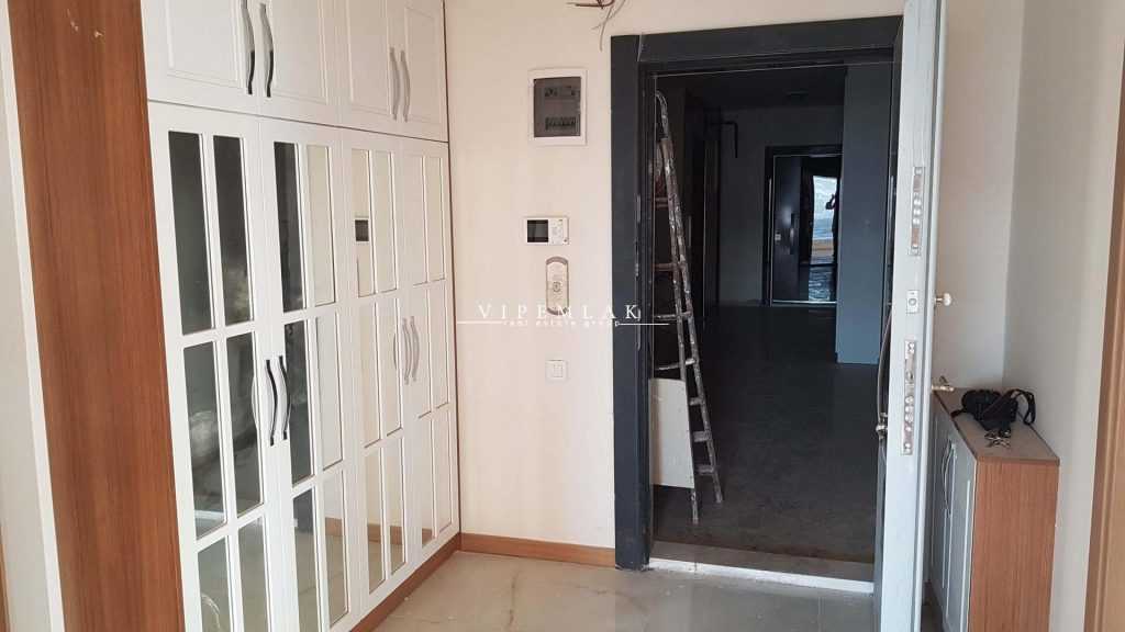 ERDEMLİ ÖZBORAK İNŞAATTA ACİL SATILIK 4+1 LÜKS DAİRE